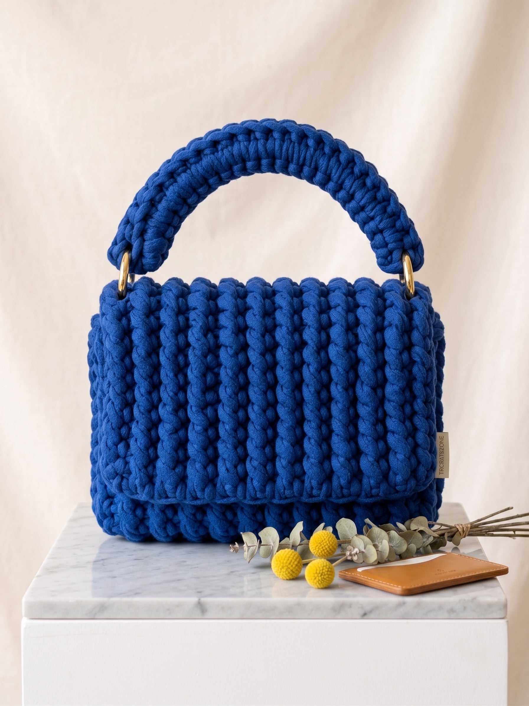 The Sunshine Chunky Knit Handbag | Handmade by TRCRATSZONE